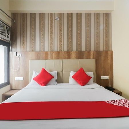 Oyo 48974 Hotel Shweta Residency Varanasi Exterior photo